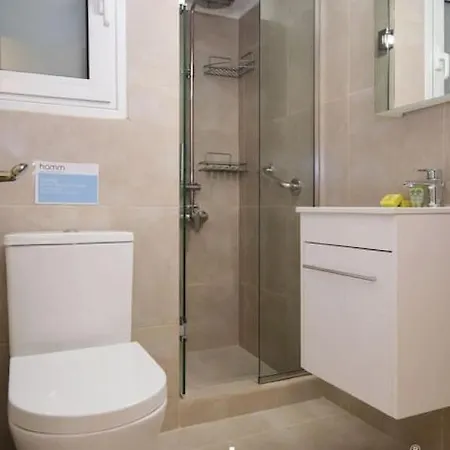 Riviera Homm Flat 4 Min Walk From Beach, Thiseos Str Lägenhet *