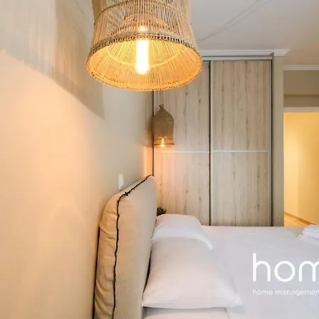 Lägenhet Riviera Homm Flat 4 Min Walk From Beach, Thiseos Str Aten