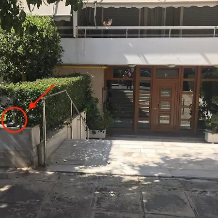 Lägenhet Riviera Homm Flat 4 Min Walk From Beach, Thiseos Str